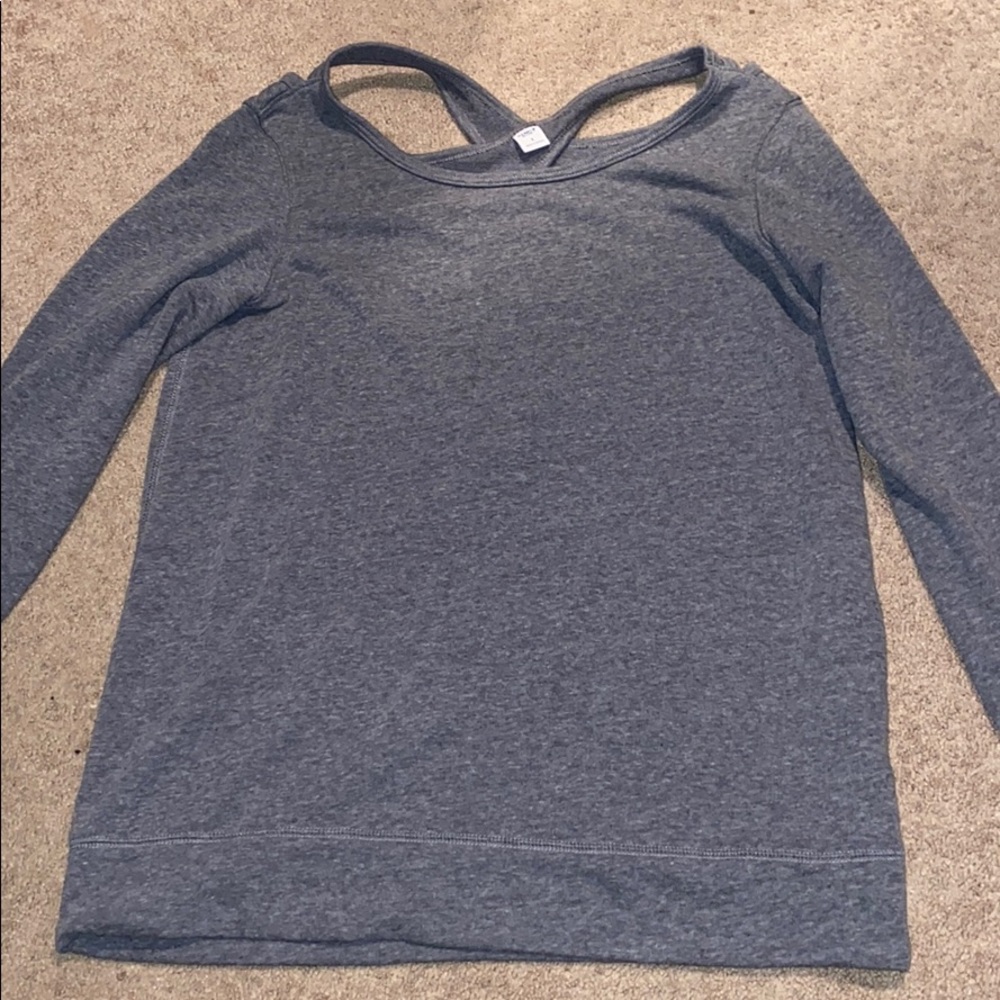 Grey active sweatshirt with keyhole back